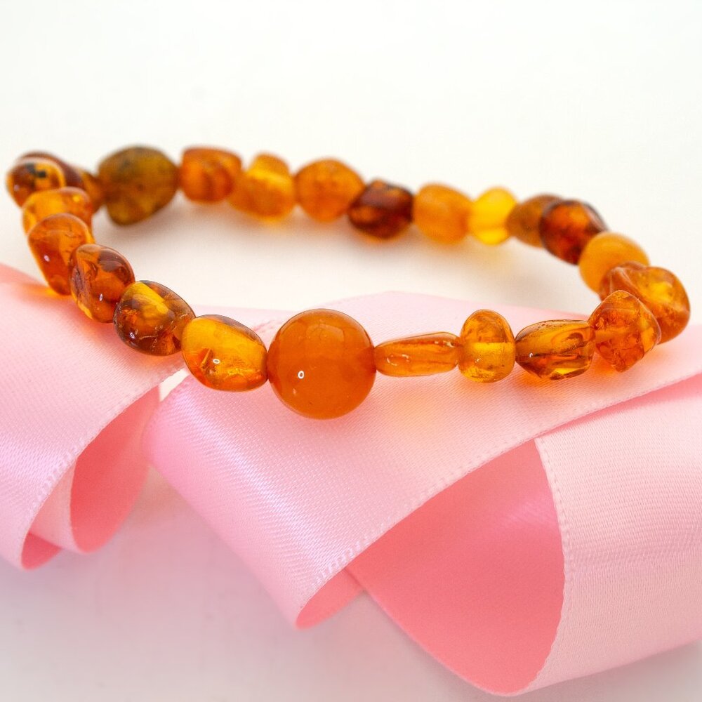 Polished Amber Bead Bracelet with Center Bead, 100% Natural Amber, 18cm
